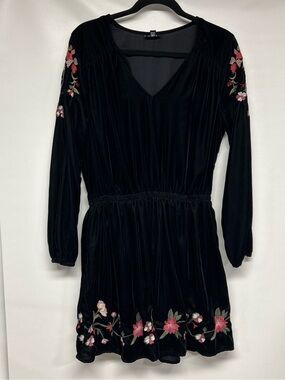 a.n.a Black Velvet Long-Sleeve Dress with Pink Floral Embroidery